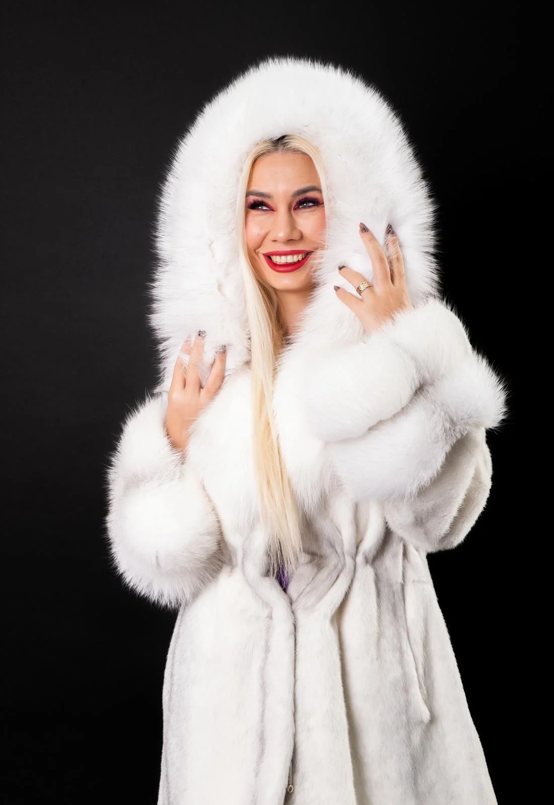 Colecția Iarnă Elegantă - Eleganță în sezonul rece - Mady Boutique Timișoara